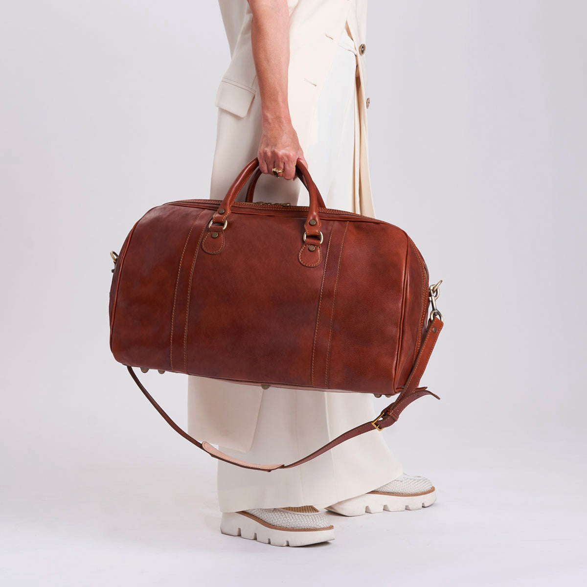 Hand-Buffed Full Grain Vegetable Tanned Large Leather Weekend Duffle Bag